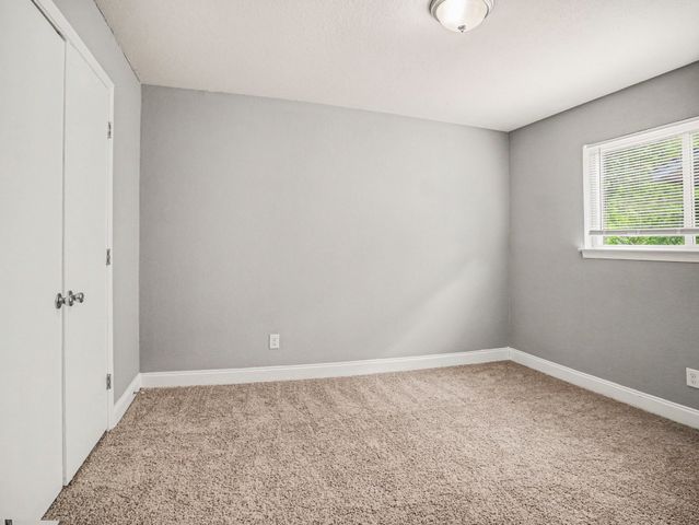 1434 Oakbrook Street, Lancaster, TX 75134
