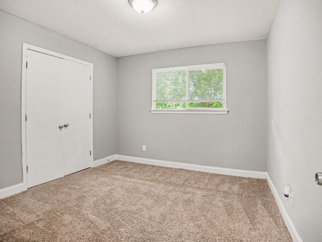 1434 Oakbrook Street, Lancaster, TX 75134