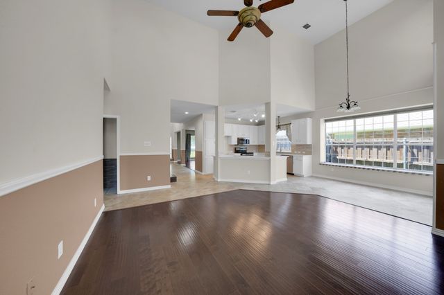 2436 Sweet Grass Trail, Flower Mound, TX 75028