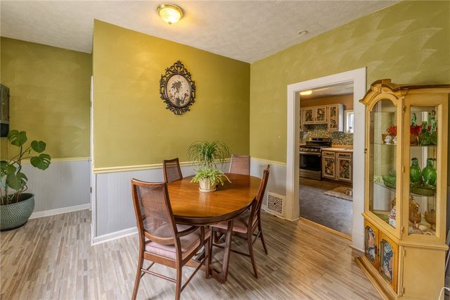 824 Marne Ave, Monongahela, PA 15063