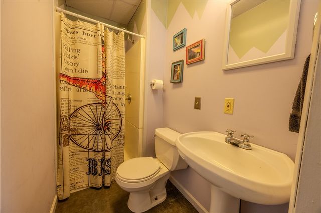 824 Marne Ave, Monongahela, PA 15063