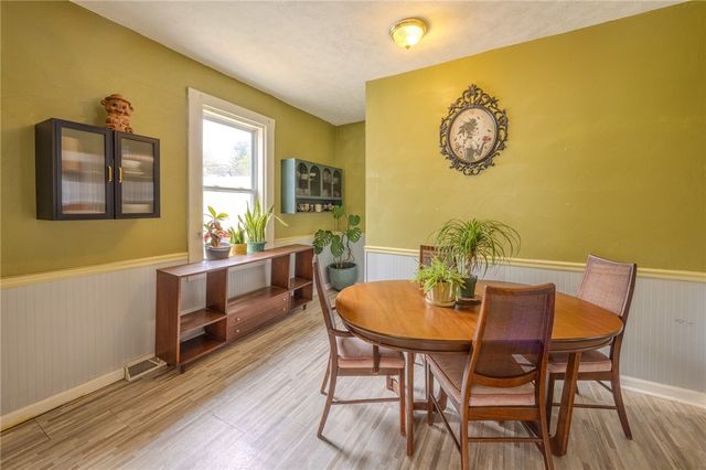 824 Marne Ave, Monongahela, PA 15063