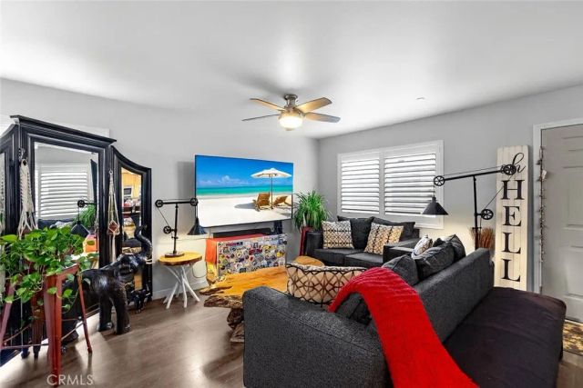 26146 Gravett Place, Saugus, CA 91350