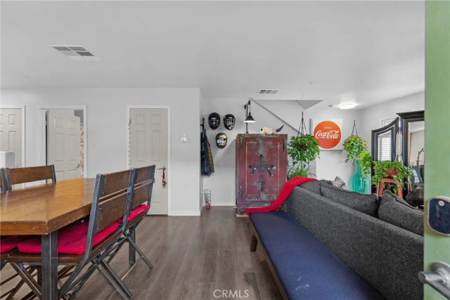 26146 Gravett Place, Saugus, CA 91350