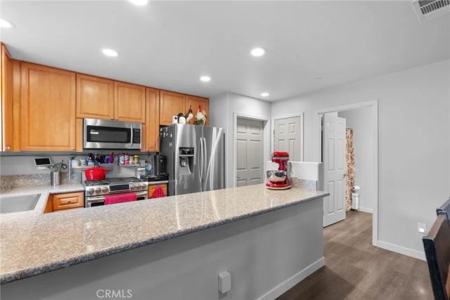 26146 Gravett Place, Saugus, CA 91350