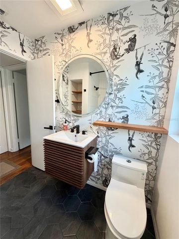 2005 VIRGINIA DRIVE, Orlando, FL 32803