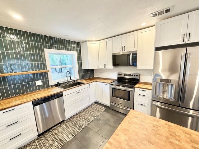 2005 VIRGINIA DRIVE, Orlando, FL 32803