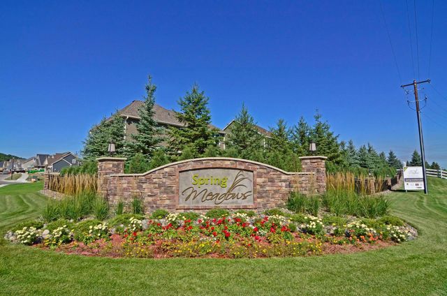 16070 55th Avenue N, Plymouth, MN 55446