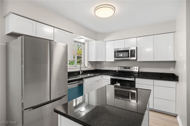 1562 Marlowe Avenue, Akron, OH 44313