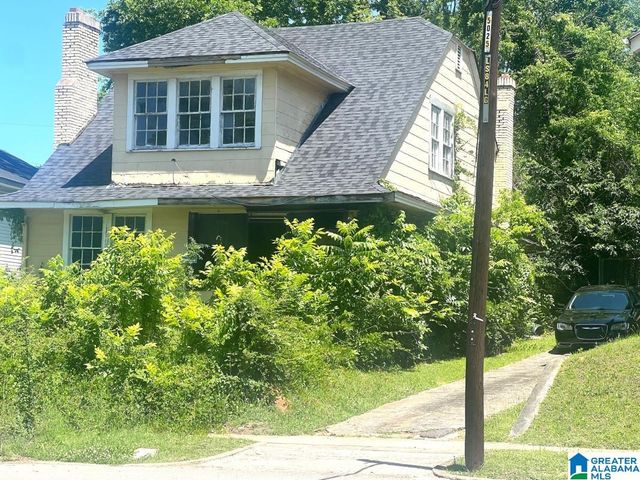 5013 PARKWAY, Fairfield, AL 35064