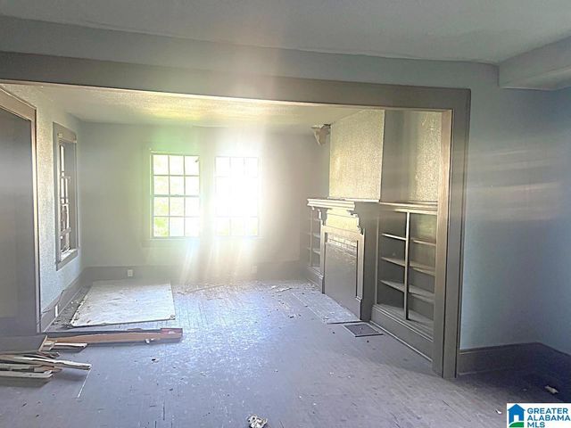 5013 PARKWAY, Fairfield, AL 35064