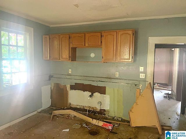 5013 PARKWAY, Fairfield, AL 35064