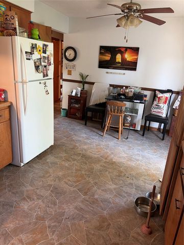 2125 Richard Drive NE, Cedar Rapids, IA 52402