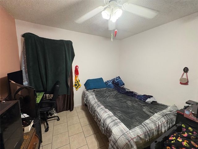 8811-B Pineridge DR B, Austin, TX 78729