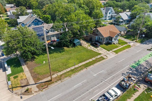 2318 E 1st St N, Wichita, KS 67214