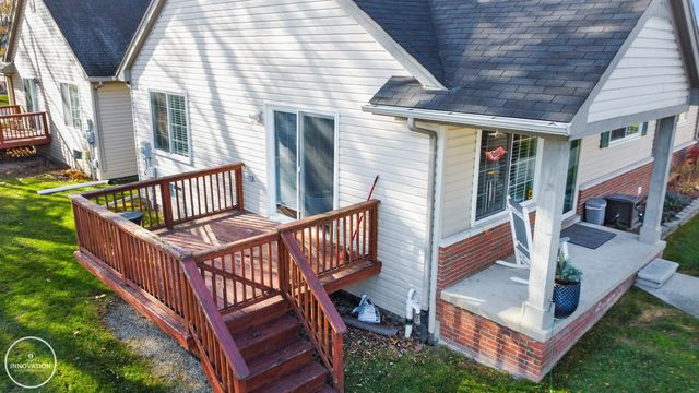 29910 Kenwood Court, Roseville, MI 48066