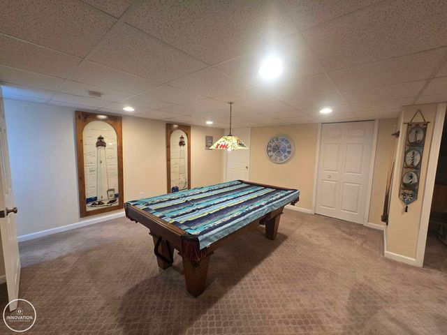 29910 Kenwood Court, Roseville, MI 48066