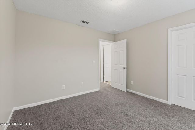 350 VINEYARD Lane, Orange Park, FL 32073