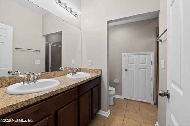 350 VINEYARD Lane, Orange Park, FL 32073