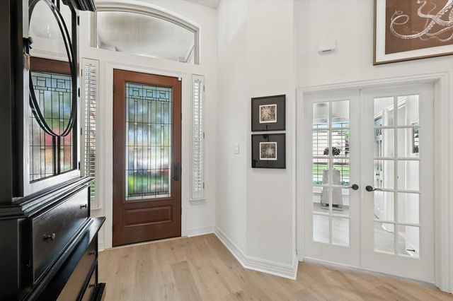 10202 Waters Drive, Irving, TX 75063