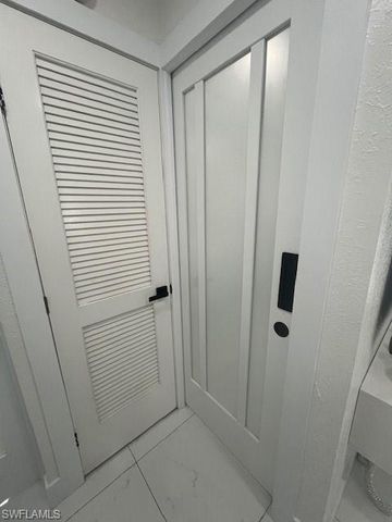 198 E Browning DR, West Palm Beach, FL 33406