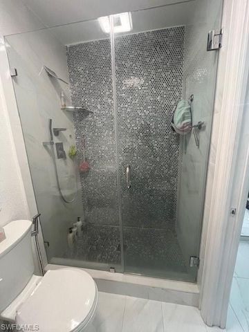 198 E Browning DR, West Palm Beach, FL 33406