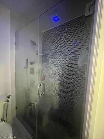 198 E Browning DR, West Palm Beach, FL 33406