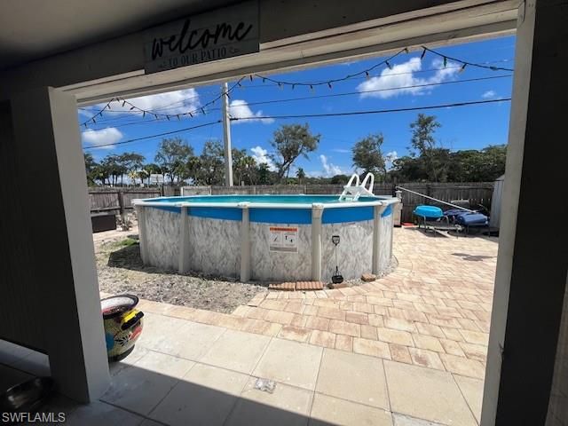 198 E Browning DR, West Palm Beach, FL 33406