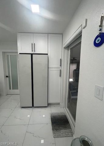 198 E Browning DR, West Palm Beach, FL 33406