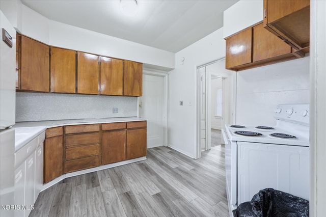 4120 Overland Parkway, Toledo, OH 43612