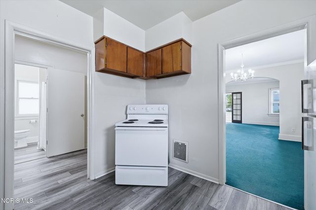 4120 Overland Parkway, Toledo, OH 43612