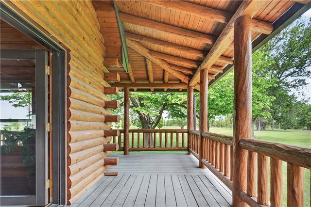 30703 E US Highway 50 Road, Lee's Summit, MO 64086