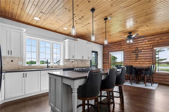 30703 E US Highway 50 Road, Lee's Summit, MO 64086