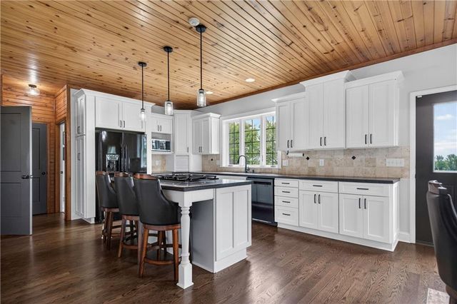 30703 E US Highway 50 Road, Lee's Summit, MO 64086