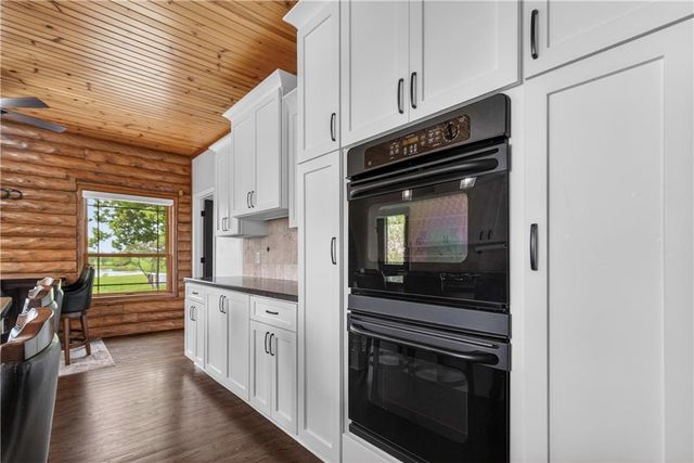 30703 E US Highway 50 Road, Lee's Summit, MO 64086