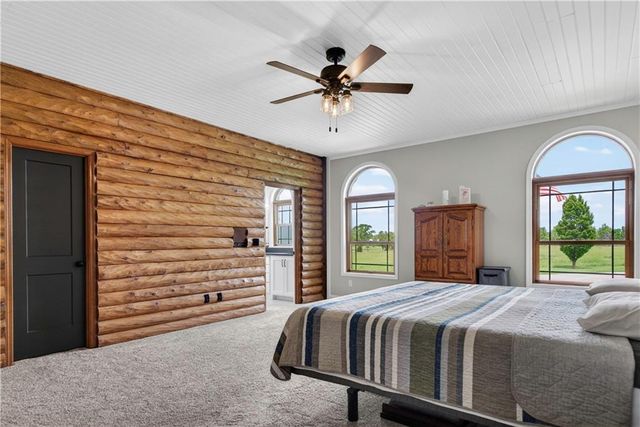 30703 E US Highway 50 Road, Lee's Summit, MO 64086