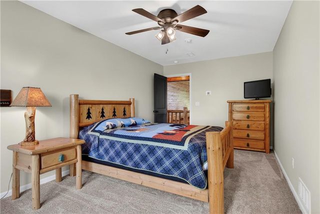 30703 E US Highway 50 Road, Lee's Summit, MO 64086
