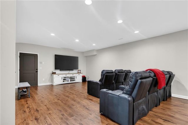 30703 E US Highway 50 Road, Lee's Summit, MO 64086
