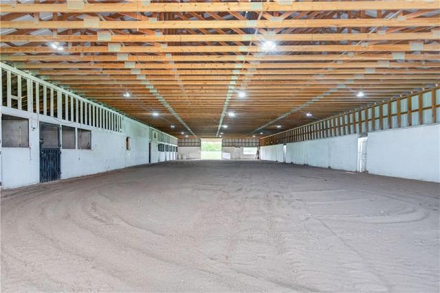 30703 E US Highway 50 Road, Lee's Summit, MO 64086