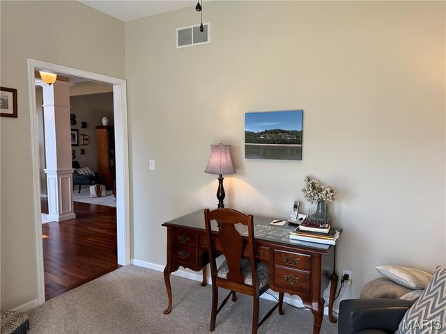 1722 Seminole Lane, Godfrey, IL 62035