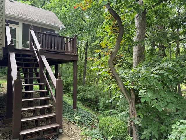 1722 Seminole Lane, Godfrey, IL 62035