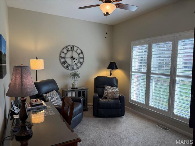 1722 Seminole Lane, Godfrey, IL 62035