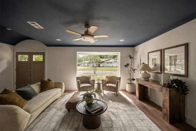 11511 Sonnet Drive, Dallas, TX 75229