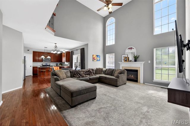 7 Rivermeadows Drive, Florissant, MO 63031