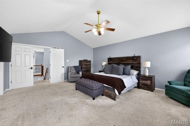 7 Rivermeadows Drive, Florissant, MO 63031