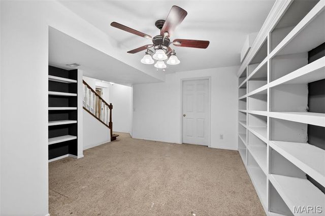 7 Rivermeadows Drive, Florissant, MO 63031
