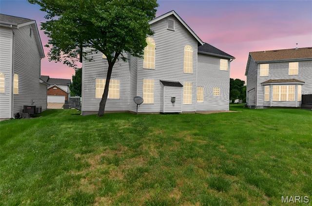 7 Rivermeadows Drive, Florissant, MO 63031