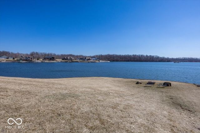 3107 Waterfront Circle, Anderson, IN 46012