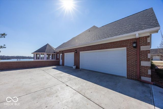 3107 Waterfront Circle, Anderson, IN 46012