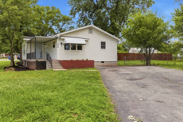 302 Jim Bowie Dr, Smyrna, TN 37167